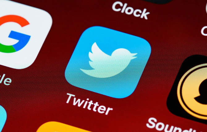 Da Li Ce Twitter Postati Agencija Za Lazne Vijesti