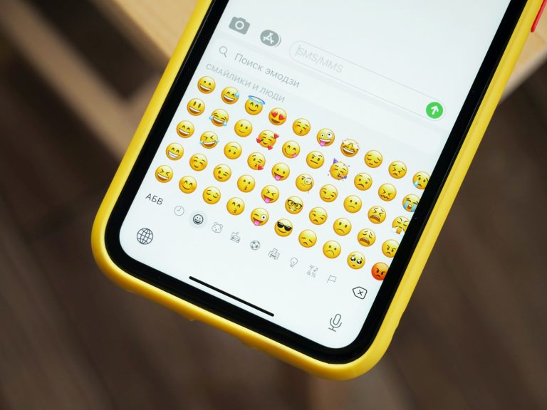 Dosadile Su Vam Standardne Reakcije Na Popularnoj Chat Mrezi Aplikacija