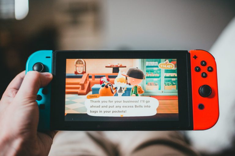 Iz Nintenda Upozoravaju Gamere Da Ne Igraju Switch Dok Su