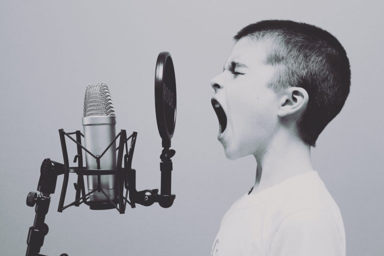 Djeca Sve Cesce Gube Sluh Zbog Preglasne Muzike Sa Slusalica