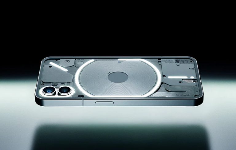 Nothing Phone Krije Brojne Zanimljivosti Ispod Providnog Kucista
