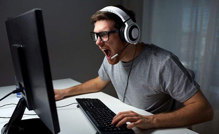 Kako riješiti problem prekomjerne potrošnje CPU resursa dok igrate igrice na Windows PC-u?
