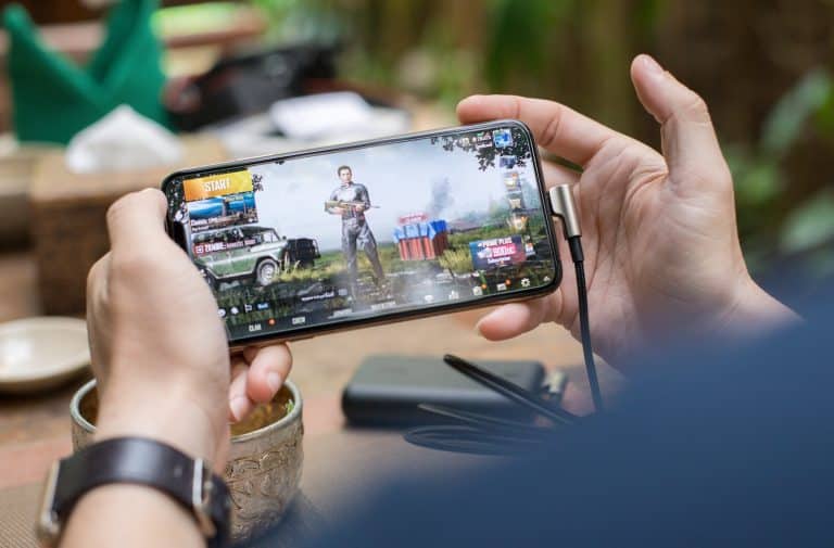 Mobilne igre za dva igrača koje možete igrati bilo gdje