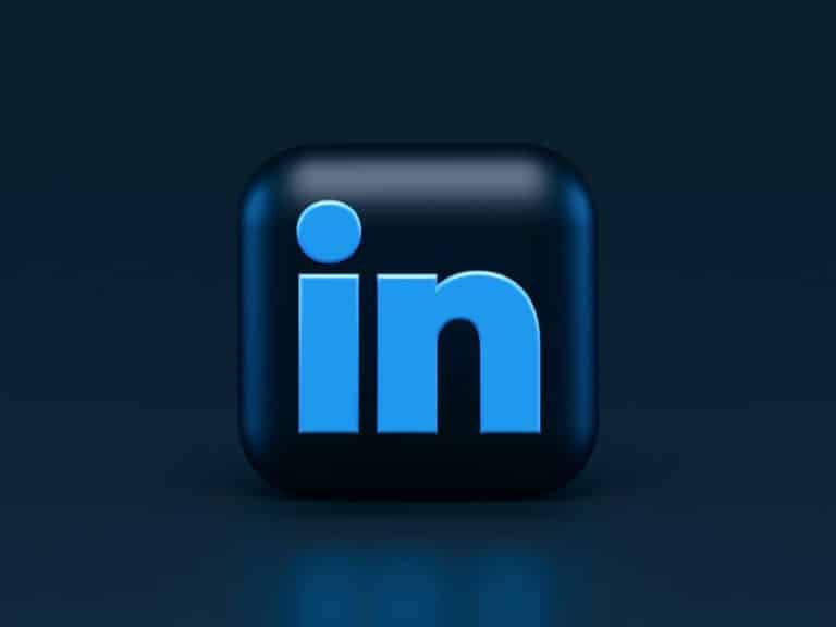 Isplati li se platiti za LinkedIn premium plan?
