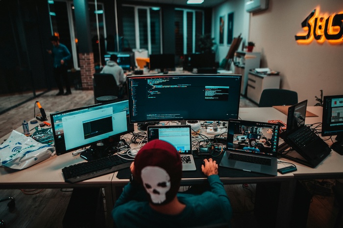 Razumijevanje strukture direktorija i osnovnog upravljanja datotekama u Linux sistemu Razumijevanje strukture direktorija i osnovnog upravljanja datotekama u Linux sistemu