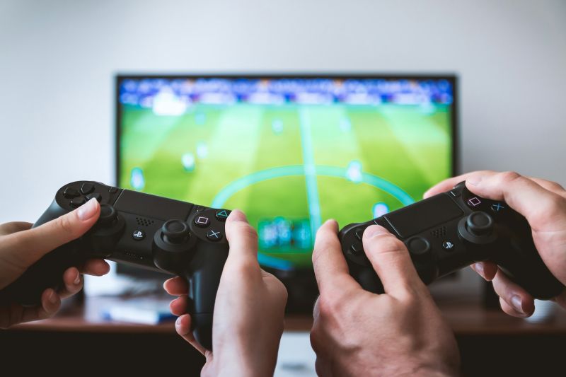 GOG ili Steam? Zaobiđite Steam i kupujte igre na GOG-u! Evo zašto!